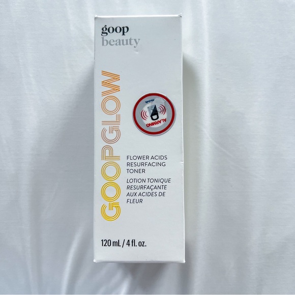 Goop Beauty Goop Glow Flower Acids Resurfacing Toner - NIB - Picture 3 of 9